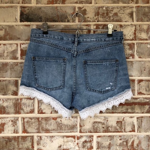 Free People Lace Trim Distressed Crochet Shorts 27 - Picture 6 of 13
